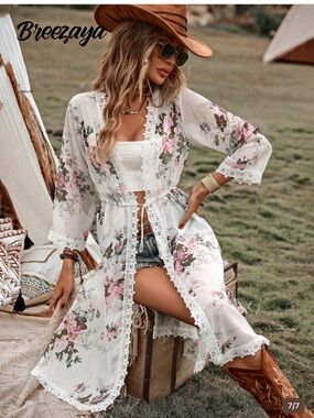 Women's Floral Lace-Trim Sheer Kimono Robe in White & Pink